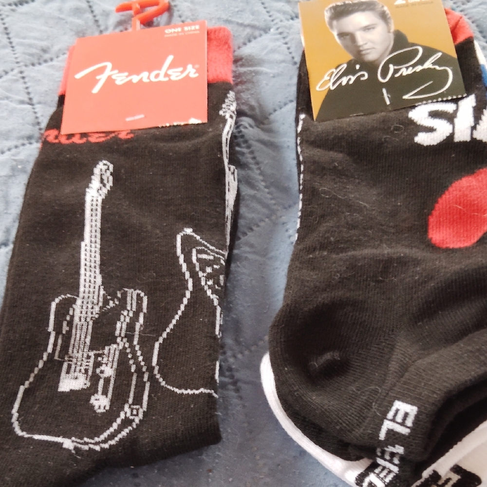 Fender Black and White Guitar Graphic Men's Socks